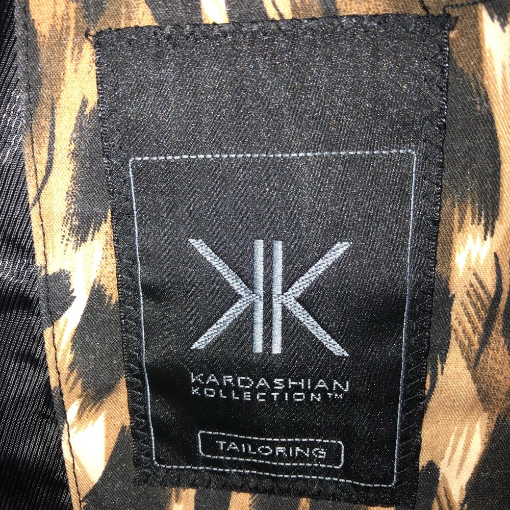 Kardashian Kollection Leopard Print Blazer - Picture 4 of 7